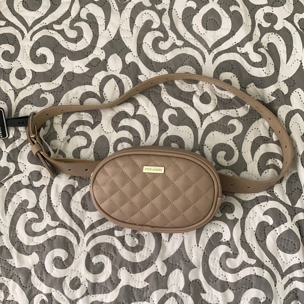 Beige Steve Madden Fanny Pack
